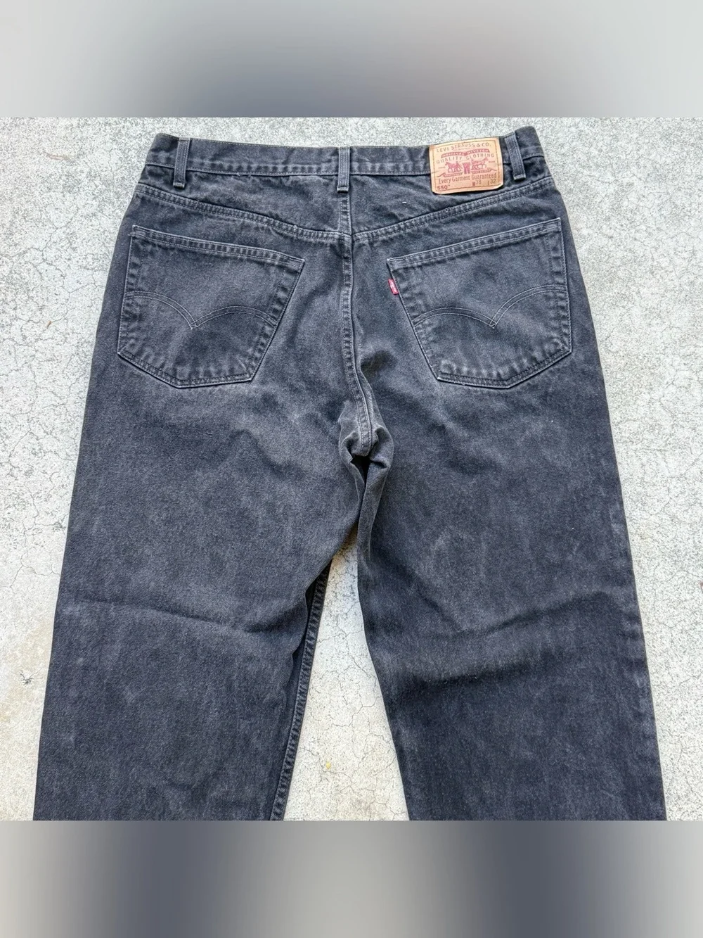 Vintage 90’s Levi’s 550 Relaxed Fit Black Denim Jeans 35x30.5
